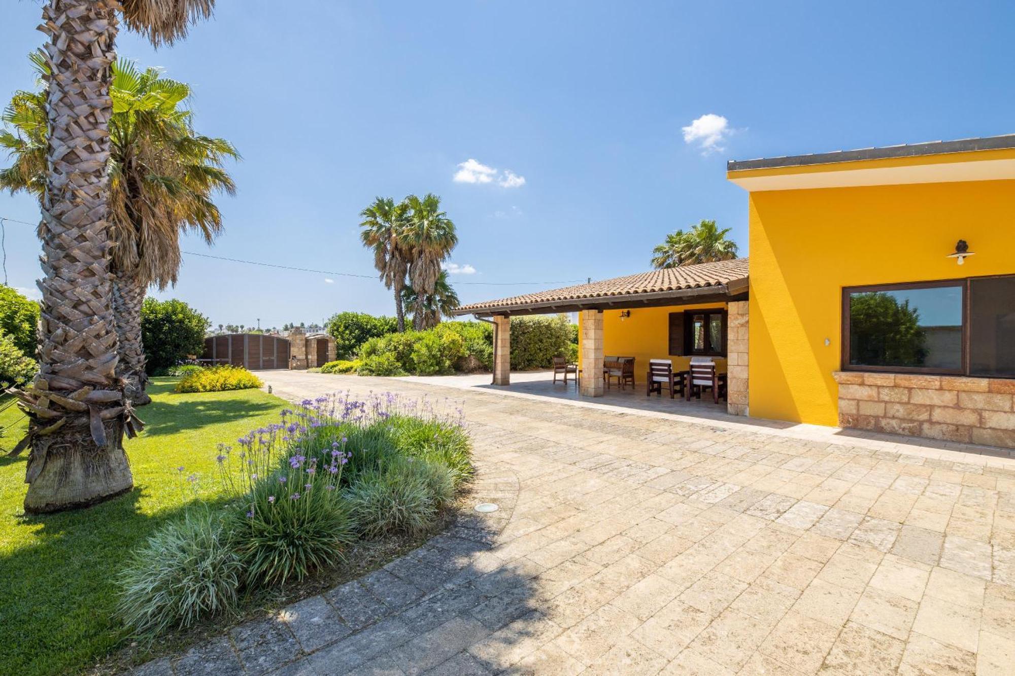 Villa Esmeralda Taviano  Exterior photo